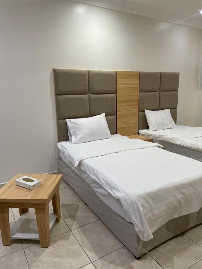 Aparthotel Aroos Al Shati Furnished Units Umm Lajj Exteriér fotografie